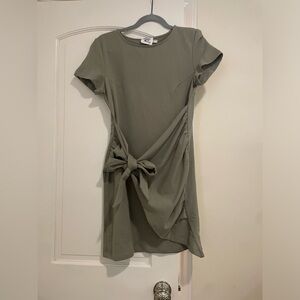 Princess Polly T-Shirt Dress!!